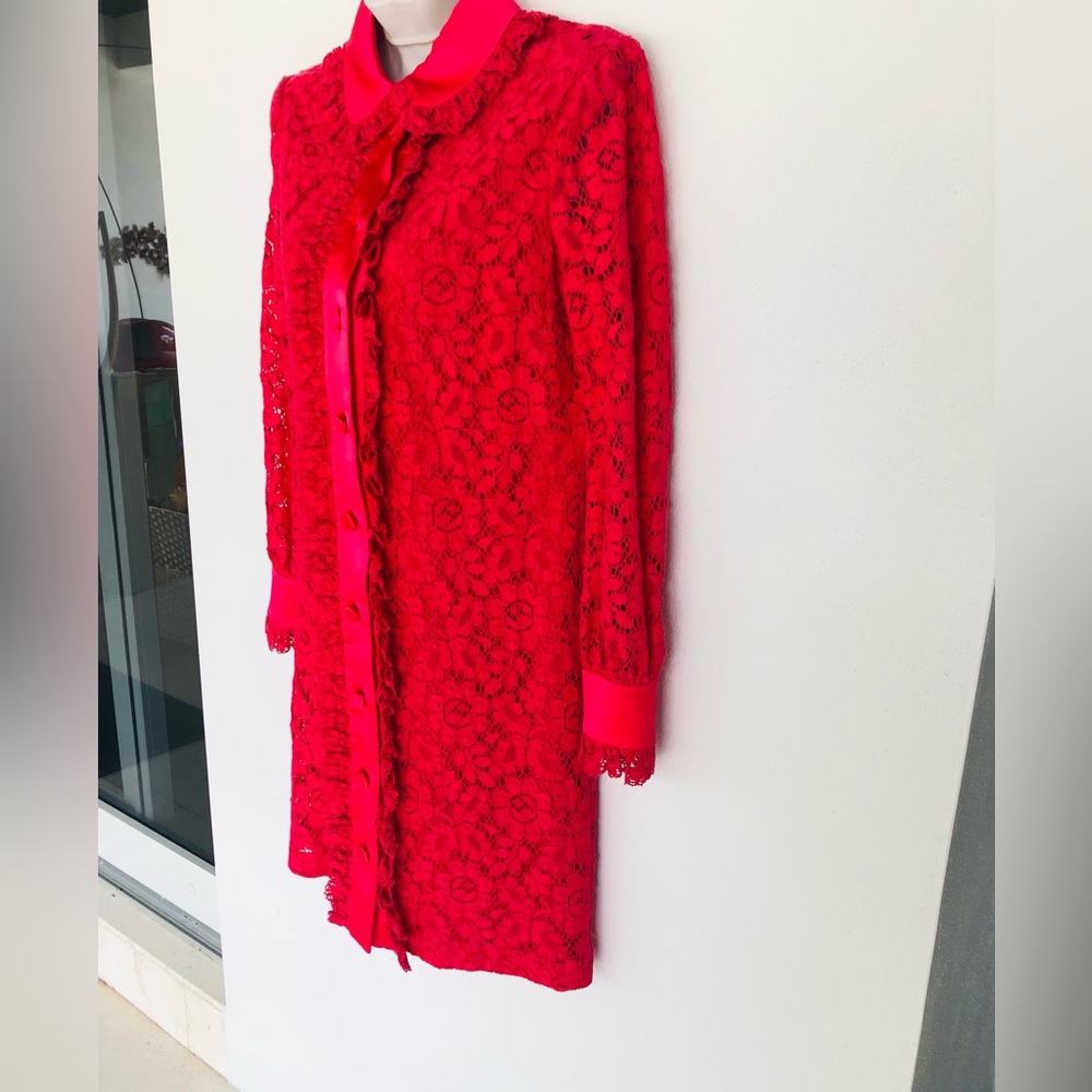 Gucci Red Lace  Button- Front Long Sleeve Dress. Size 38